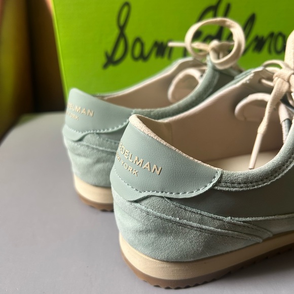 Sam Edelman
Women's Ivey Low Top Sneakers - Picture 9 of 10